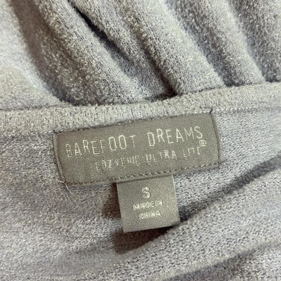 Barefoot Dreams Women’s CozyChic Ultra Lite V Neck Pullover Sweater Lilac - Picture 3 of 9